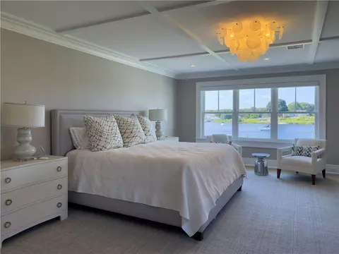 Bedroom - 39 Avondale Rd, Westerly, RI 02891 photo 2 of 4