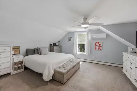 Bedroom - 252 Wolf Rock Rd, Exeter, RI 02822 photo 2 of 4