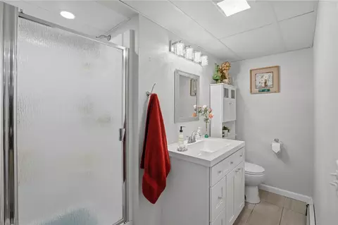Bath - 252 Wolf Rock Rd, Exeter, RI 02822 photo 5 of 5