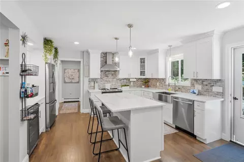 Kitchen - 252 Wolf Rock Rd, Exeter, RI 02822 photo 3 of 4