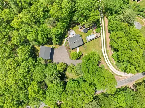 View/Area - 252 Wolf Rock Rd, Exeter, RI 02822 photo 1 of 5