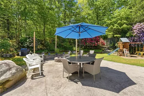 Exterior - 252 Wolf Rock Rd, Exeter, RI 02822 photo 8 of 14