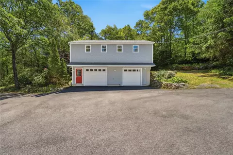 Exterior - 252 Wolf Rock Rd, Exeter, RI 02822 photo 3 of 14