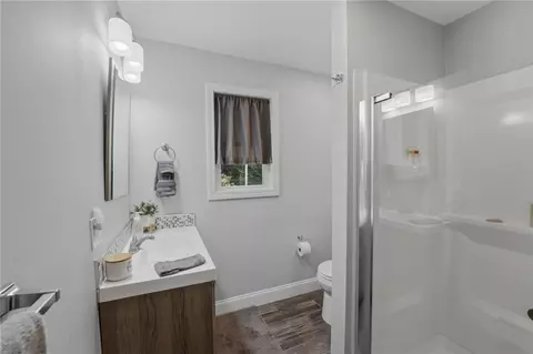 Bath - 252 Wolf Rock Rd, Exeter, RI 02822 photo 2 of 5