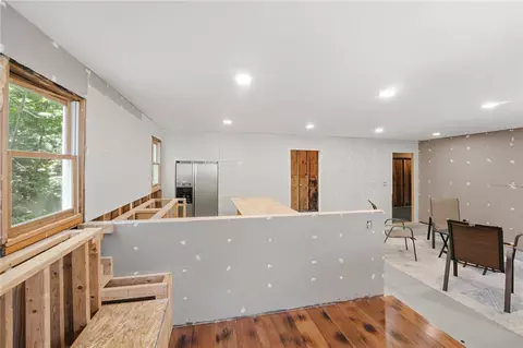 Kitchen - 252 Wolf Rock Rd, Exeter, RI 02822 photo 4 of 4