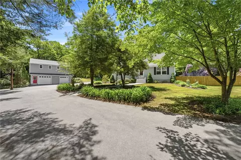 Exterior - 252 Wolf Rock Rd, Exeter, RI 02822 photo 2 of 14