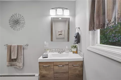 Bath - 252 Wolf Rock Rd, Exeter, RI 02822 photo 1 of 5