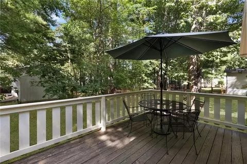 Exterior - 8 King Philip Rd, Coventry, RI 02816 photo 4 of 9