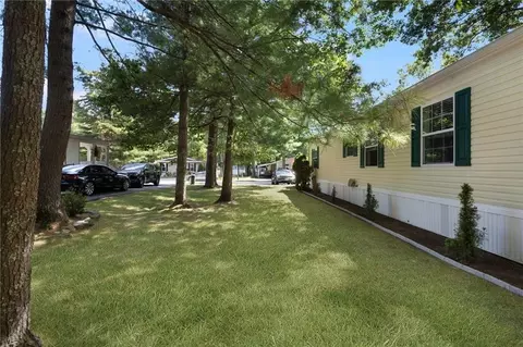 Exterior - 8 King Philip Rd, Coventry, RI 02816 photo 5 of 9