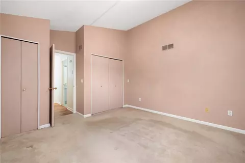Bedroom - 875 Halifax Dr, Warwick, RI 02886 photo 5 of 7