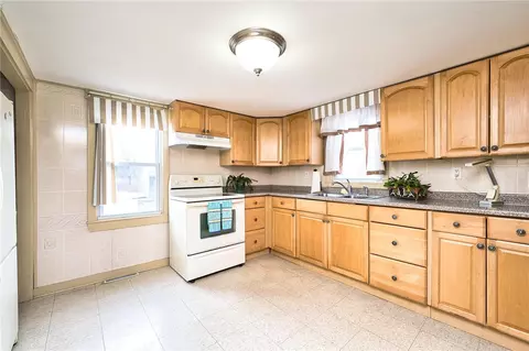 Kitchen - 138 Willow Ave, Little Compton, RI 02837 photo 1 of 1