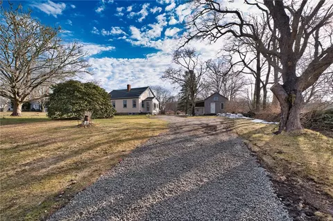 Exterior - 138 Willow Ave, Little Compton, RI 02837 photo 11 of 11