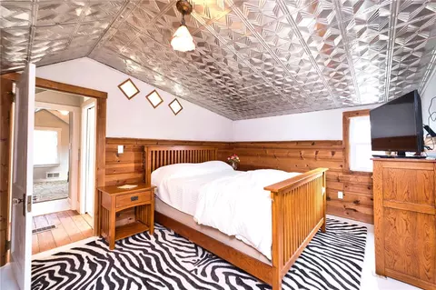 Bedroom - 138 Willow Ave, Little Compton, RI 02837 photo 3 of 4