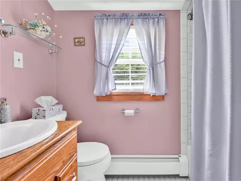 Bath - 335 Eagle Peak Rd, Pascoag, RI 02859 photo 2 of 2