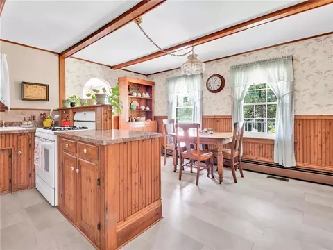 Kitchen - 335 Eagle Peak Rd, Pascoag, RI 02859 photo 4 of 4