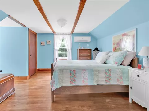 Bedroom - 335 Eagle Peak Rd, Pascoag, RI 02859 photo 4 of 5