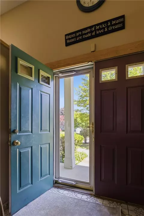 Entry Way - 550 Algonquin Dr, Warwick, RI 02888 photo 1 of 3