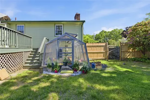 Exterior - 550 Algonquin Dr, Warwick, RI 02888 photo 11 of 11