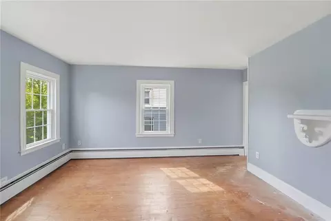 Living - 36 Ledward Ave, Westerly, RI 02891 photo 2 of 4