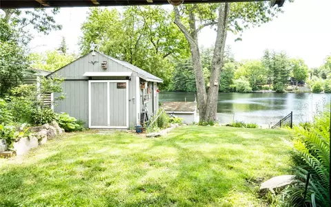 Exterior - 36 Pine Tree Rd, Coventry, RI 02816 photo 17 of 20