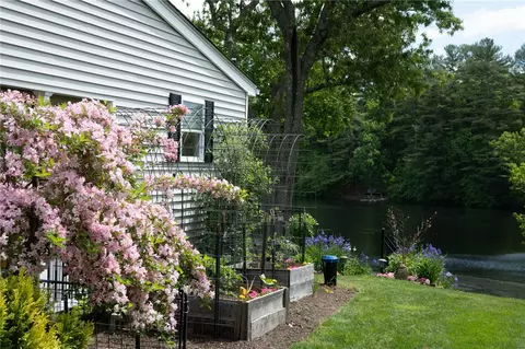 Exterior - 36 Pine Tree Rd, Coventry, RI 02816 photo 3 of 20
