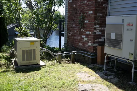 Exterior - 36 Pine Tree Rd, Coventry, RI 02816 photo 11 of 20