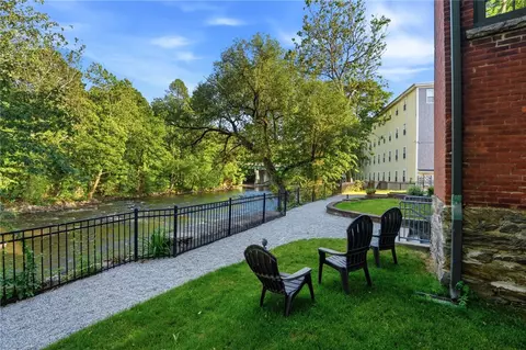 Exterior - 180 Allen St #101, Woonsocket, RI 02895 photo 7 of 7