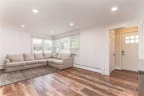Living - 189 Shore Rd, Westerly, RI 02891 photo 2 of 2