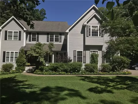 220 Moosehorn Rd, East Greenwich, RI 02818