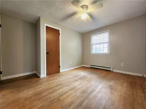 Bedroom - 68 Laurel Ave, Coventry, RI 02816 photo 8 of 11
