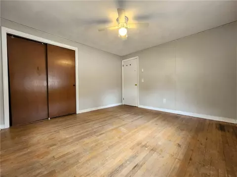 Bedroom - 68 Laurel Ave, Coventry, RI 02816 photo 2 of 11