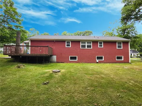 Exterior - 68 Laurel Ave, Coventry, RI 02816 photo 5 of 7