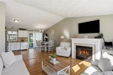 Living - 83 Holmes Rd, Warwick, RI 02888 photo 3 of 4