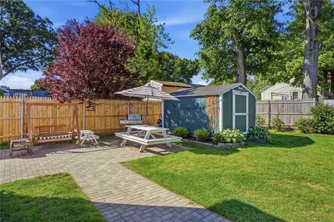 Exterior - 83 Holmes Rd, Warwick, RI 02888 photo 3 of 8