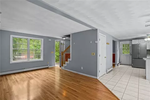 Living - 59 Arcadia Rd, Exeter, RI 02822 photo 4 of 6