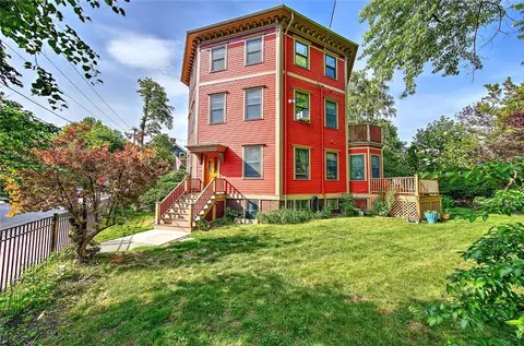 30 Division St #76, Providence, RI 02909