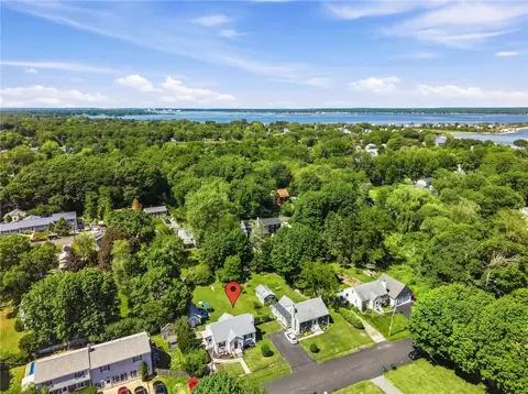 169 Cady Ave, Warwick, RI 02889