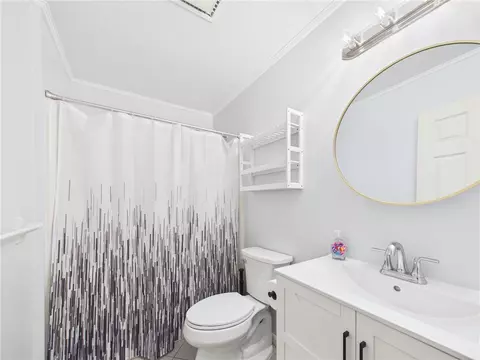Bath - 119 Hemlock Rd, South Kingstown, RI 02879 photo 1 of 4