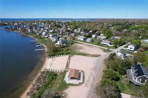 View/Area - 119 Hemlock Rd, South Kingstown, RI 02879 photo 2 of 4