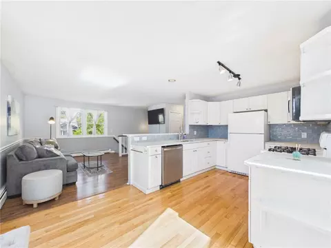 Kitchen - 119 Hemlock Rd, South Kingstown, RI 02879 photo 2 of 4