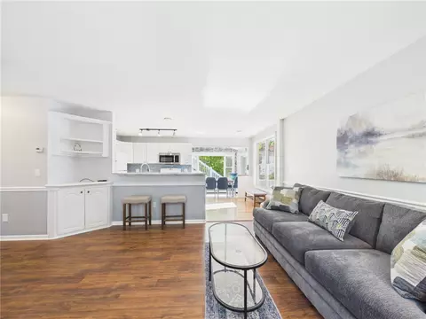 Living - 119 Hemlock Rd, South Kingstown, RI 02879 photo 3 of 3