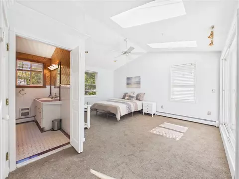 Bedroom - 119 Hemlock Rd, South Kingstown, RI 02879 photo 7 of 7
