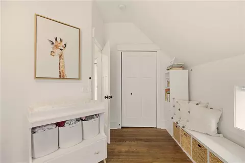 Entry Way - 269 Bellman Ave, Warwick, RI 02889 photo 7 of 8