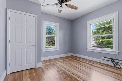 Bedroom - 428 9th Ave, Woonsocket, RI 02895 photo 4 of 17