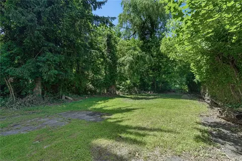 Exterior - 428 9th Ave, Woonsocket, RI 02895 photo 4 of 7