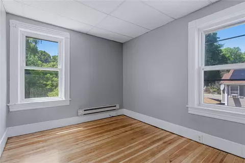 Bedroom - 428 9th Ave, Woonsocket, RI 02895 photo 1 of 17