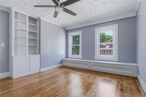 Living - 428 9th Ave, Woonsocket, RI 02895 photo 1 of 6