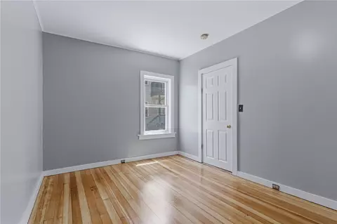 Bedroom - 428 9th Ave, Woonsocket, RI 02895 photo 6 of 17