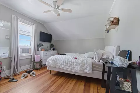 Bedroom - 428 9th Ave, Woonsocket, RI 02895 photo 17 of 17