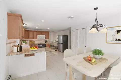 Kitchen - 71 Rolling Hill Dr, Exeter, RI 02822 photo 4 of 4